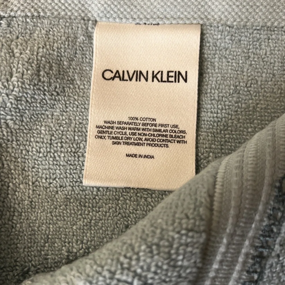 Calvin Klein calvin klein